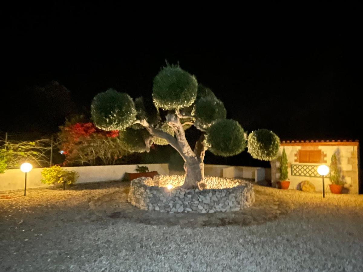 Villa Connie Serranova Esterno foto