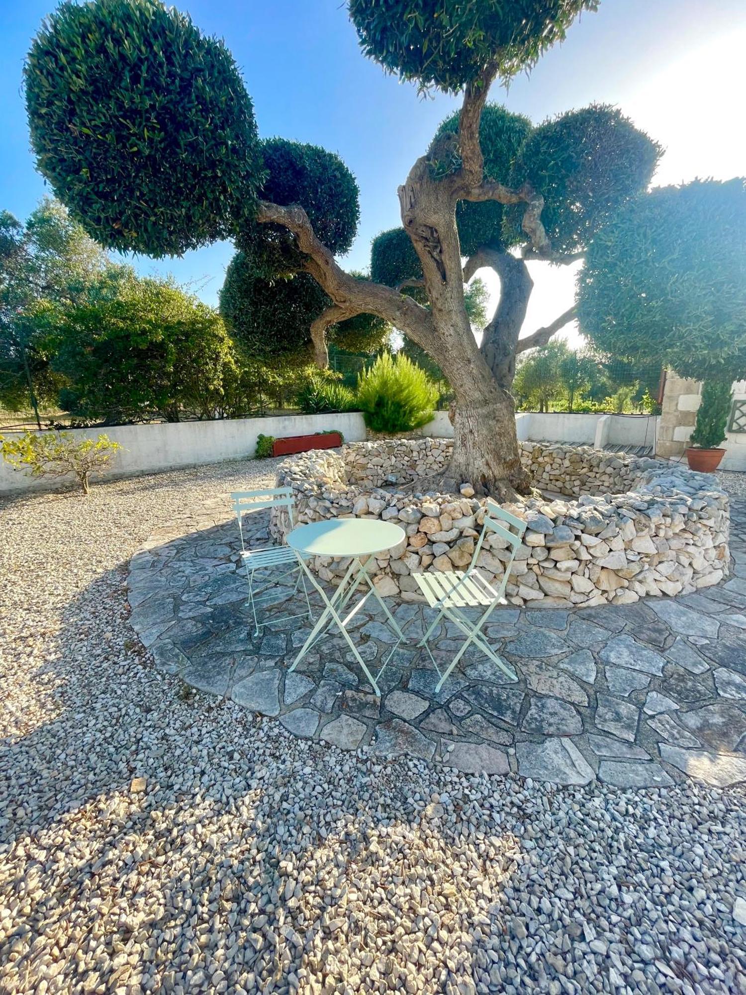 Villa Connie Serranova Esterno foto