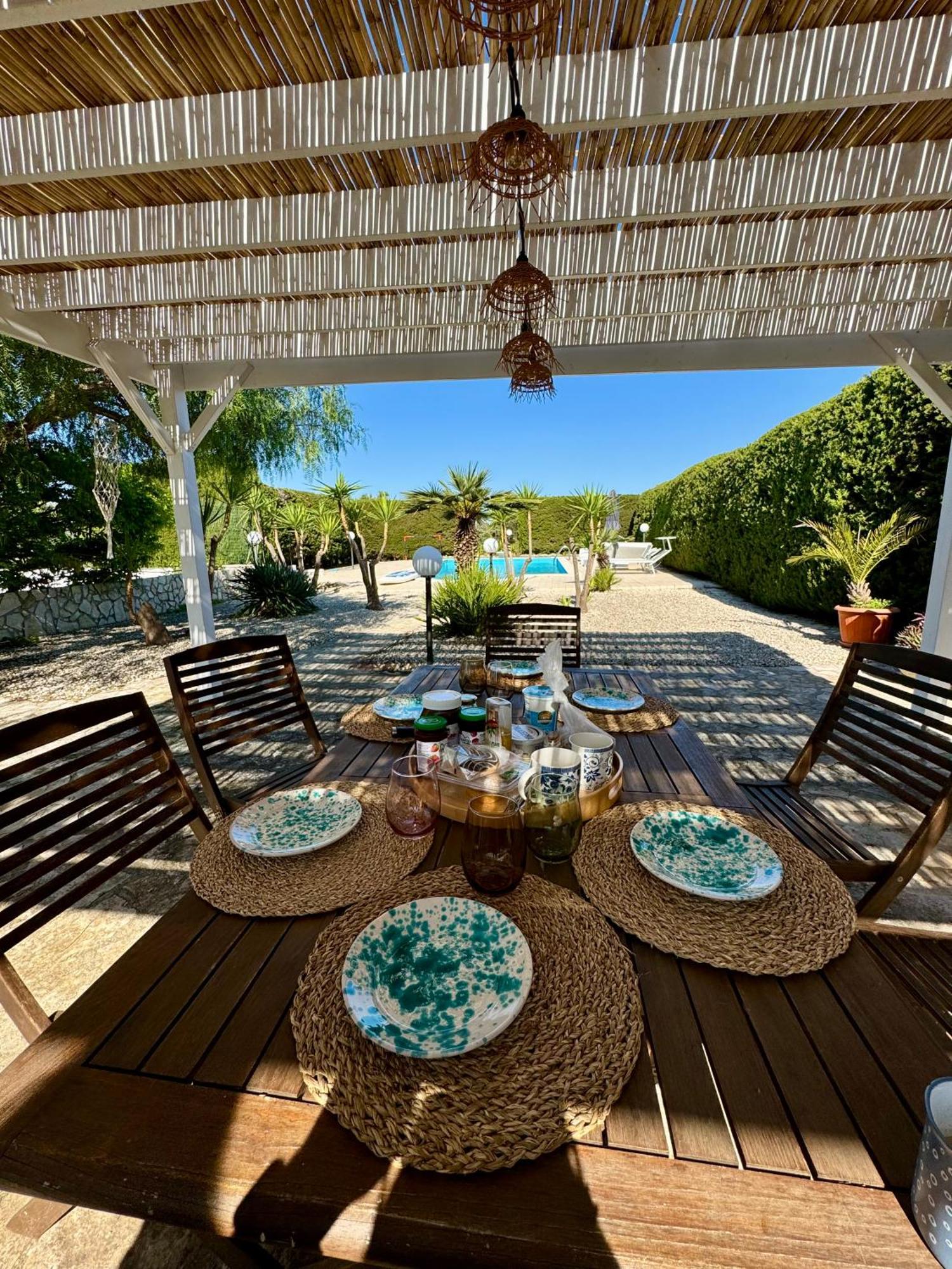 Villa Connie Serranova Esterno foto